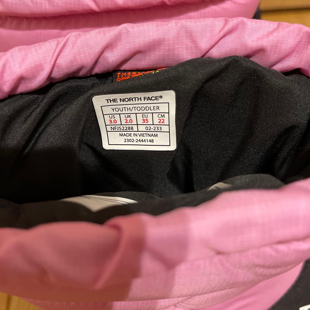 未使用　ノースフェイス　キッズブーツ ピンク　22センチNFJ52288