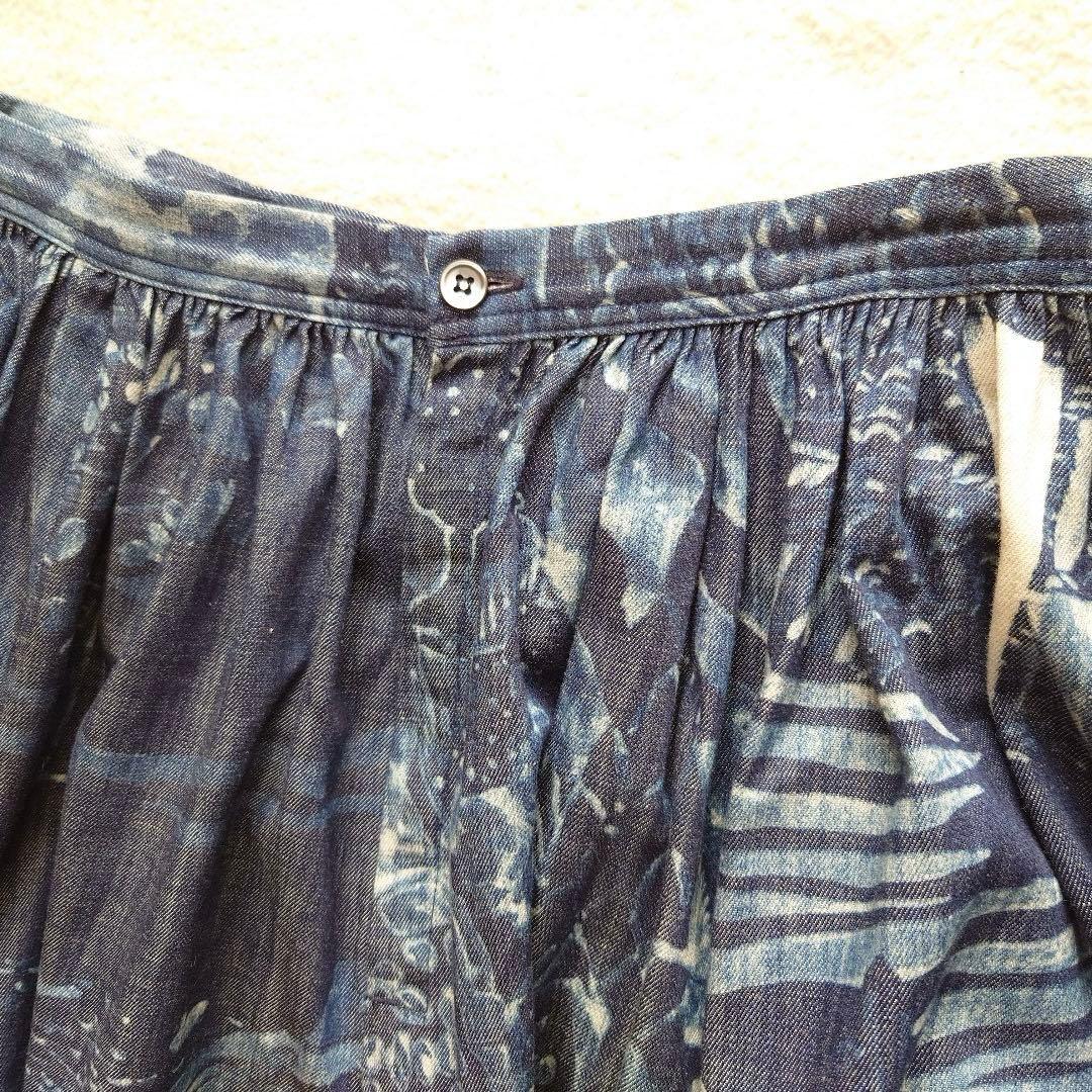 45Ｒ ワンダーランドプリントのスカート（インディゴ）45rpm