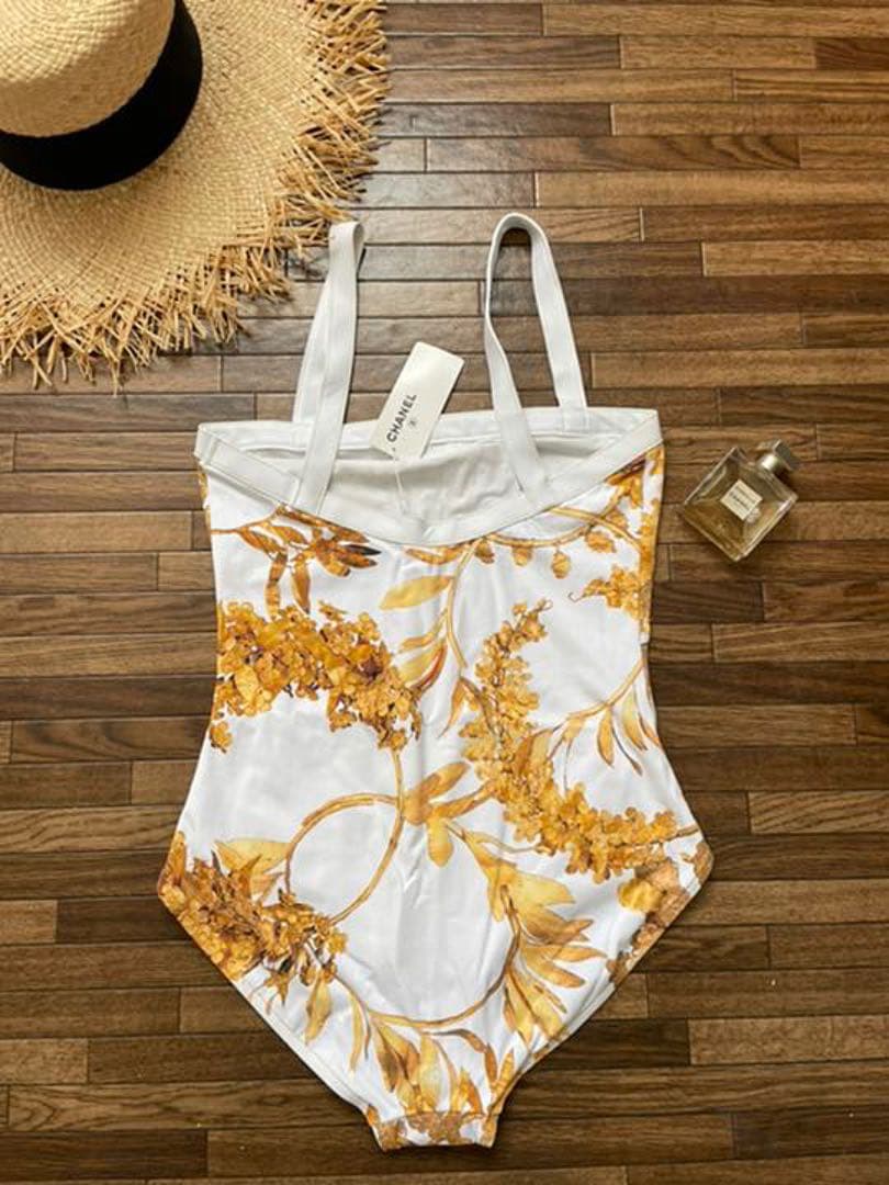 syk　CHANEL 水着　swim suits ワンピース
