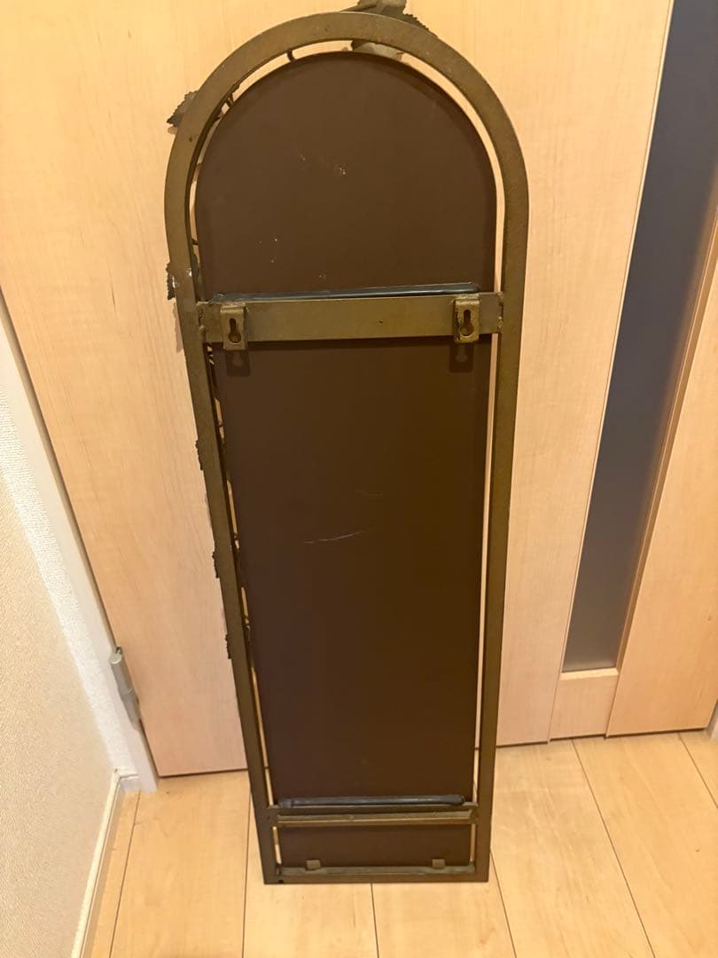 【ヴィンテージ】アーチ型 アイアンミラー 葡萄　リーフ装飾 鏡　アンティーク