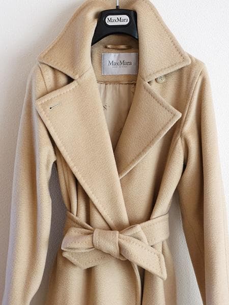 ハ*コ様 マックスマーラマニュエラアイコンコート白タグ38マヌエラキャメル100