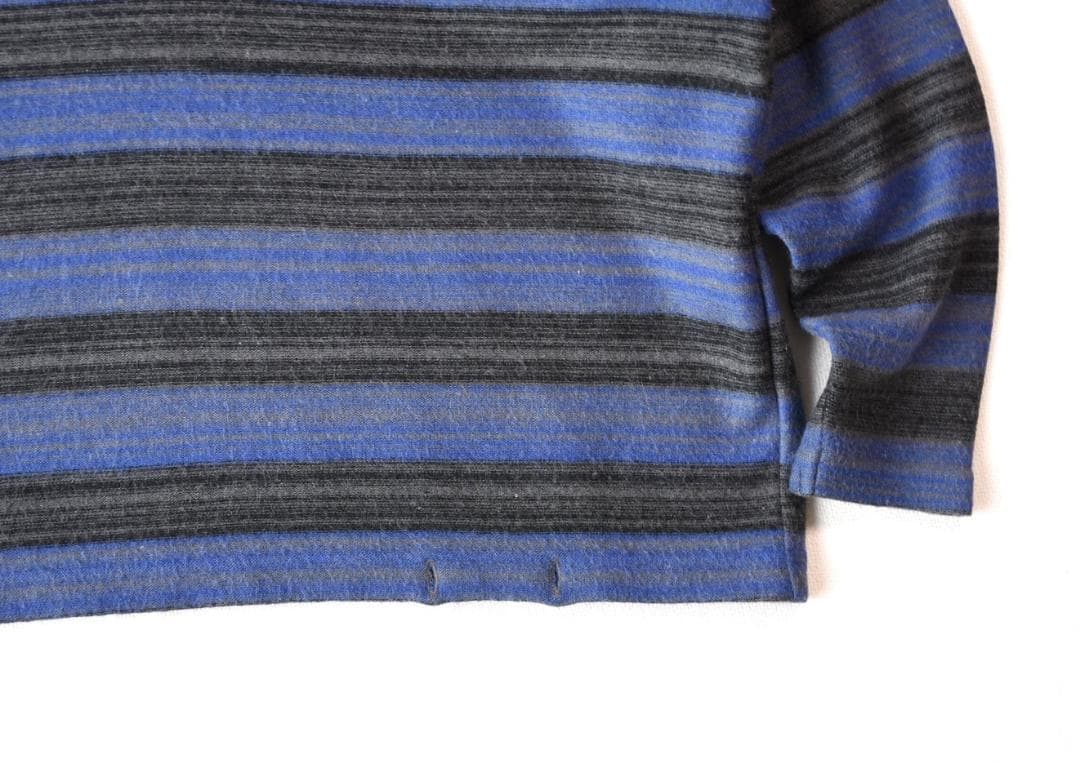 archive　ISSEY MIYAKE 　ハイネック・ウールニットカットソー