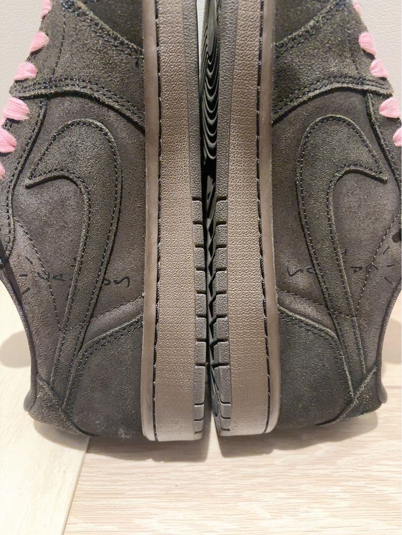 靴 AIR JORDAN 1 TRAVIS velvet brown 26cm
