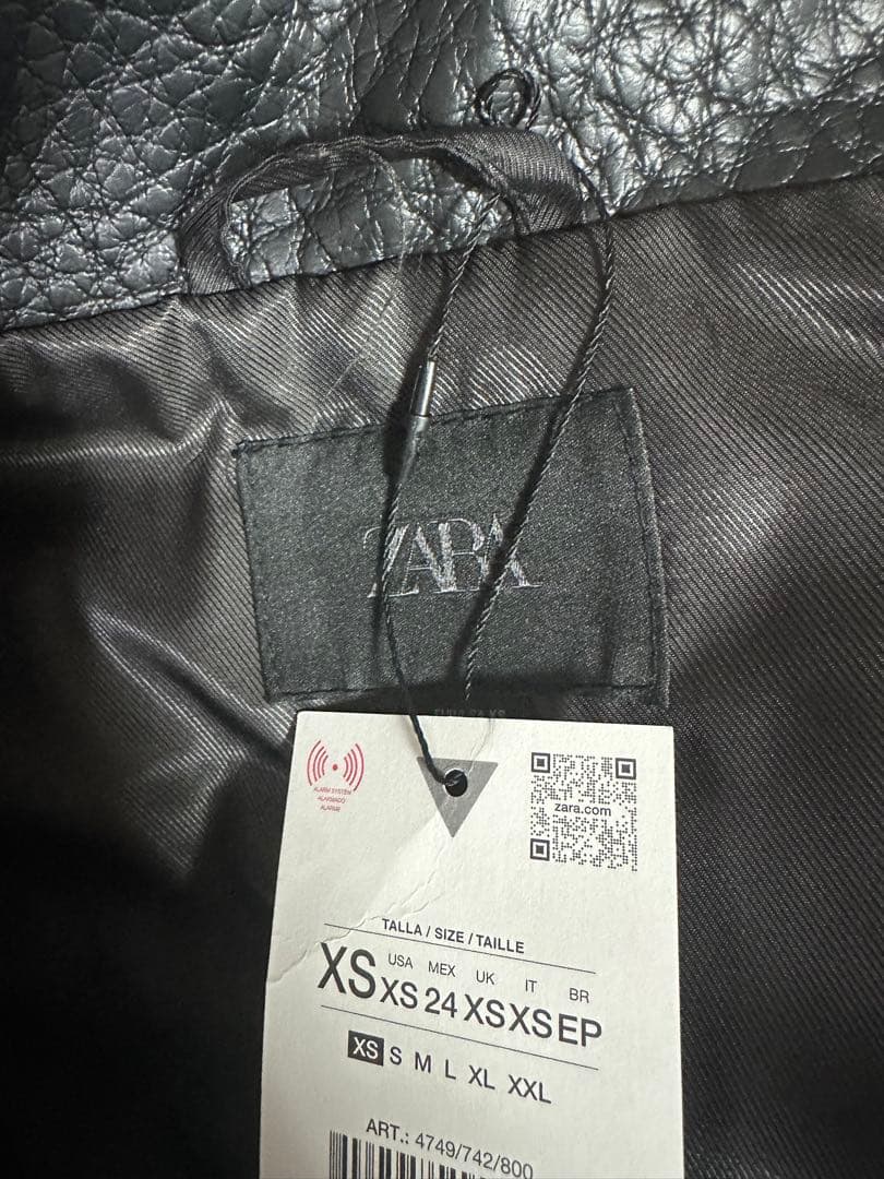 【ZARA】タグ付き/ フェイクレザージャケット/ XS