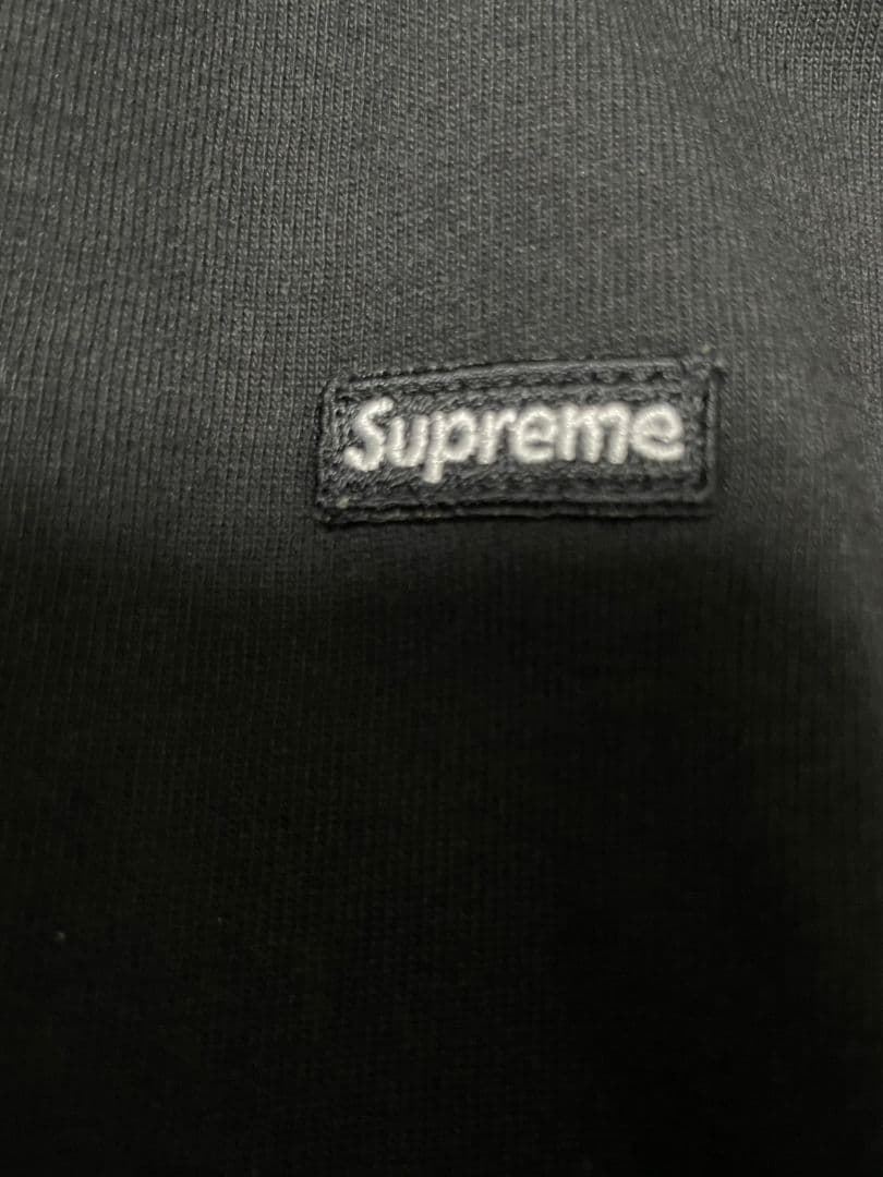 Supreme ブラック ロングTシャツスモールボックスロゴ