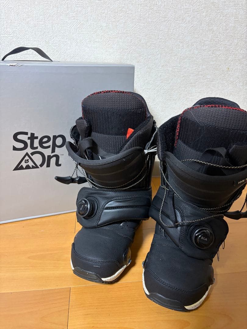 美品　Burton Step On 25.5 専用箱付