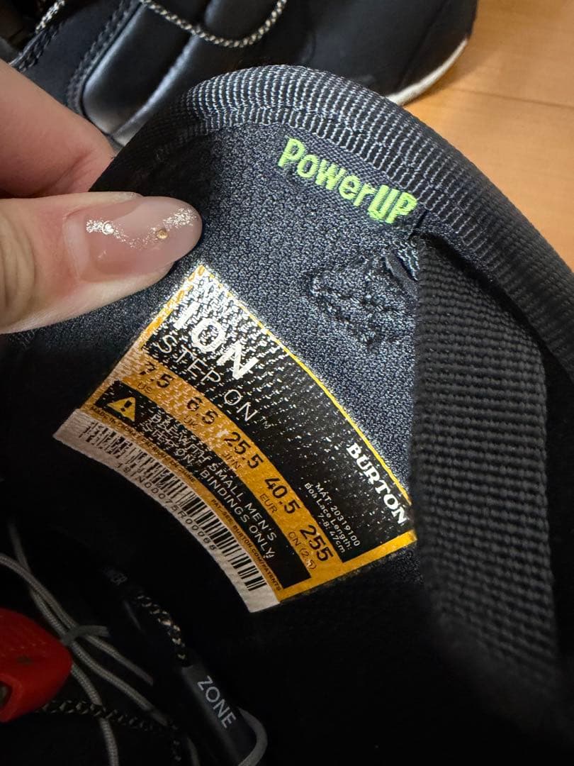 美品　Burton Step On 25.5 専用箱付
