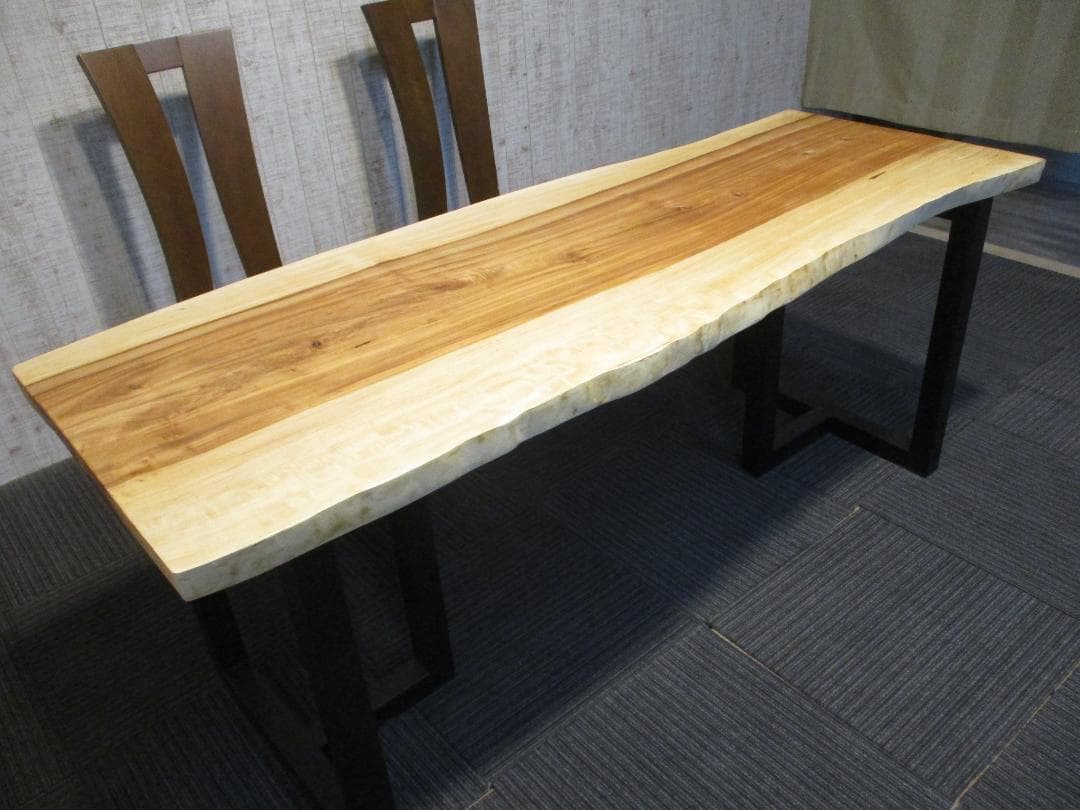 ＃1547■　栃　トチ　テーブル　ローテーブル　ダイニング　座卓　一枚板