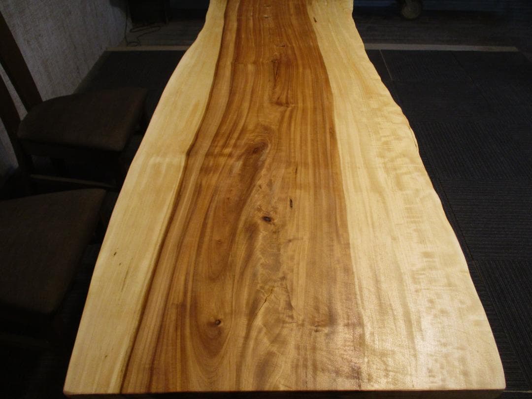 ＃1547■　栃　トチ　テーブル　ローテーブル　ダイニング　座卓　一枚板