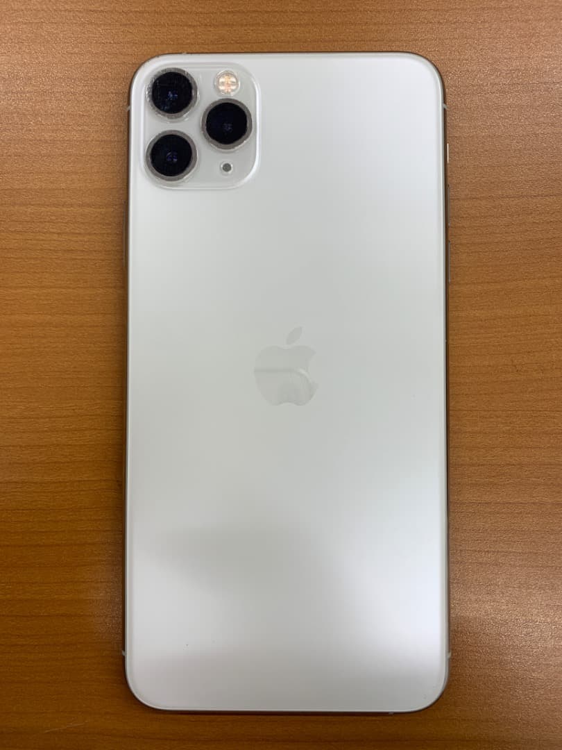 B*A様 動作確認済 iPhone 11 Pro Max 256GB ID Y8