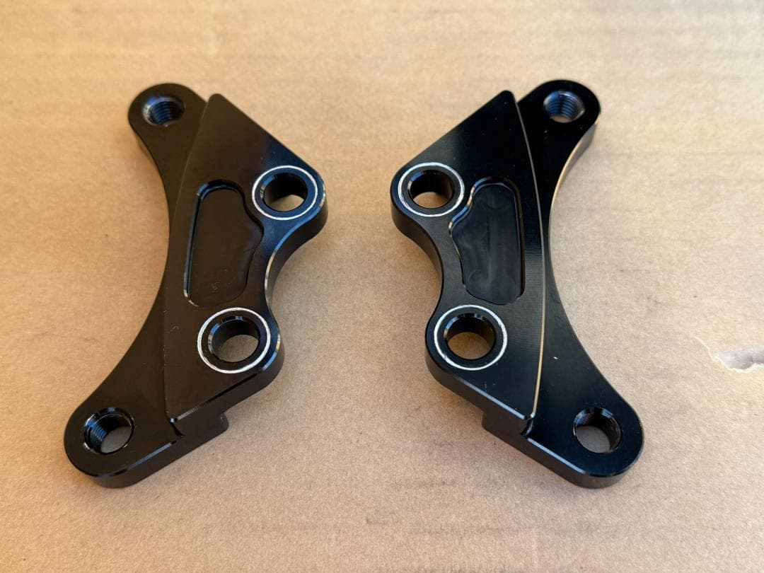 ACTIVE フロント用キャリパーサポート 1475001B GPZ900R