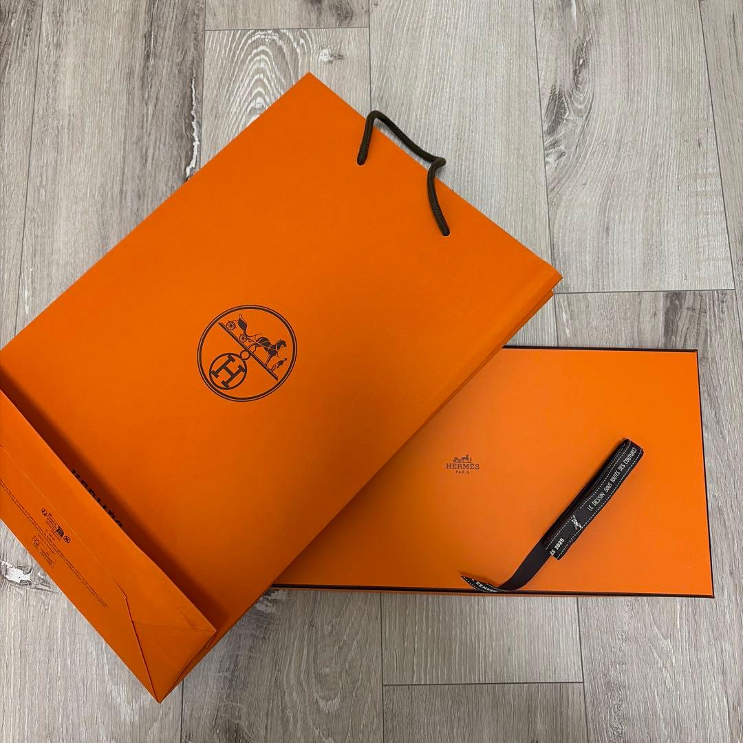 新品未使用　HERMES エルメス マフラー