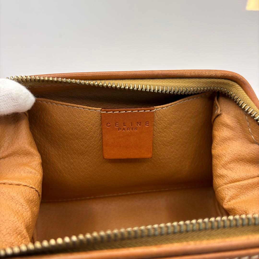 CELINE ポーチ　トリオンフ　マカダム　ベージュ　ブラウン　キャメル　レザー