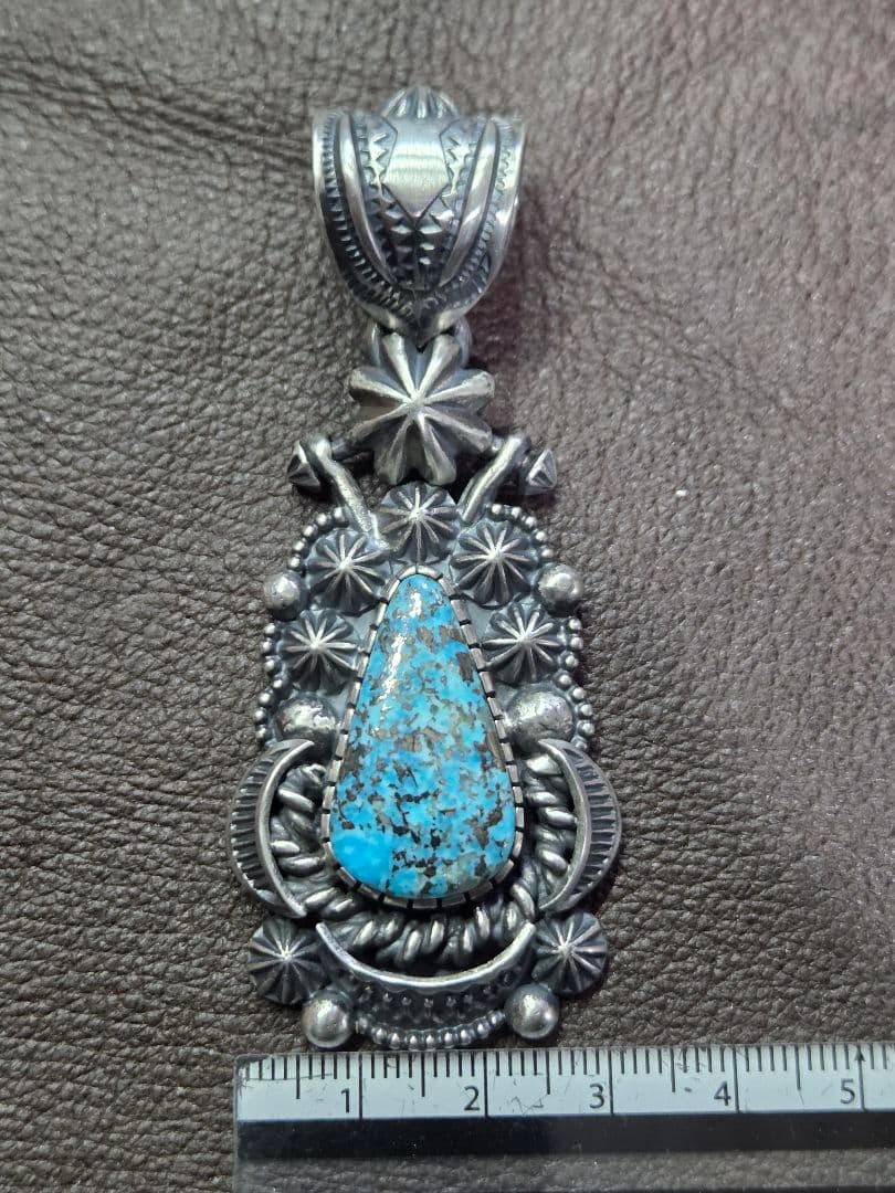ハイグレード　ペルシャン　ターコイズ　インディアンジュエリースタイル　ペンダント