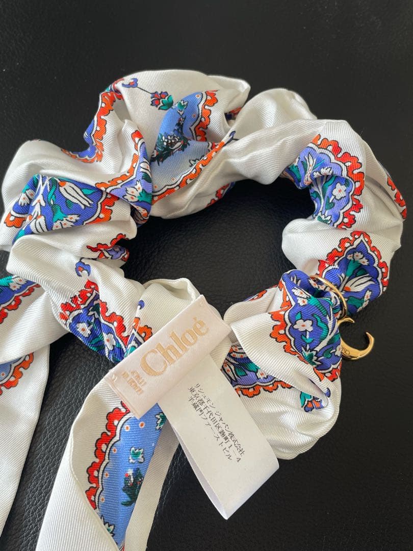 美品 Chloé クロエ チャーリー ロングリボンシュシュ