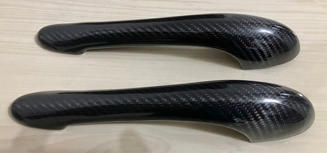 マセラティ グラントゥーリズモ カーボン 新品