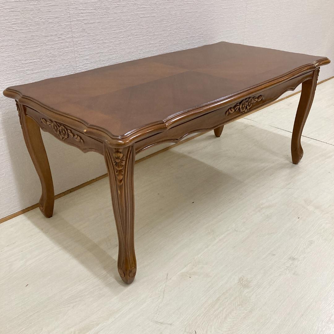 イタリア　クラシック　猫脚　リビングテーブル　センターテーブル　彫刻