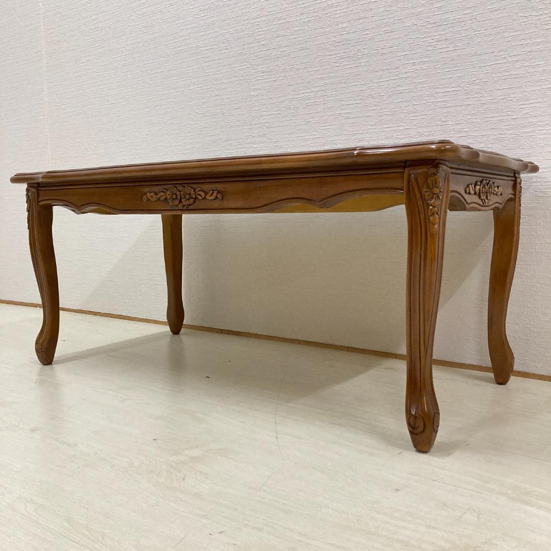 イタリア　クラシック　猫脚　リビングテーブル　センターテーブル　彫刻