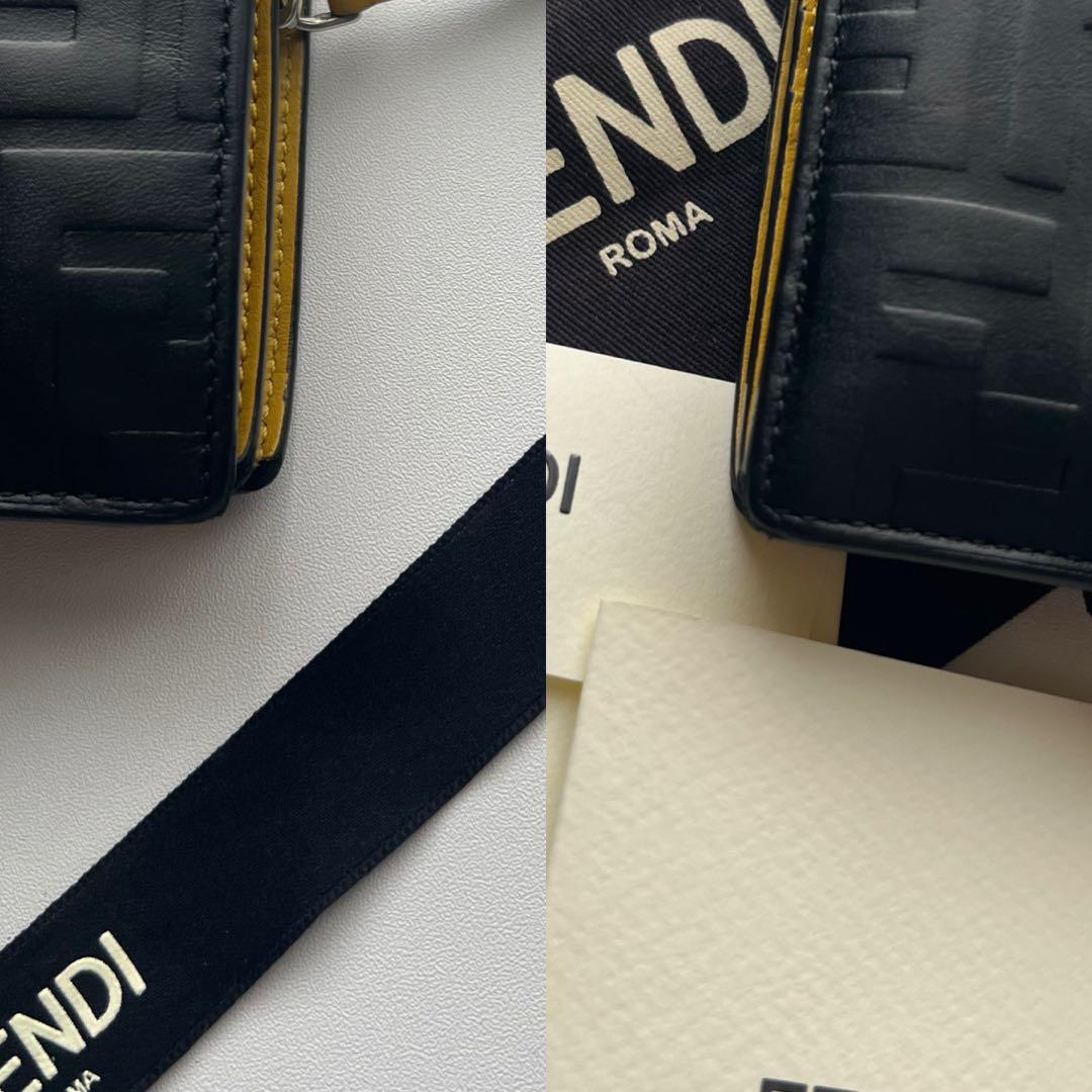 122 極上美品 FENDI フェンディ ズッカ 2つ折り財布