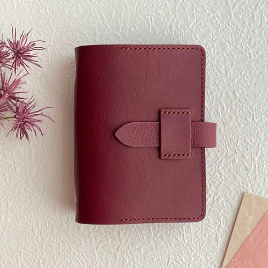 バーガンディ レザー バインダー コンパクト