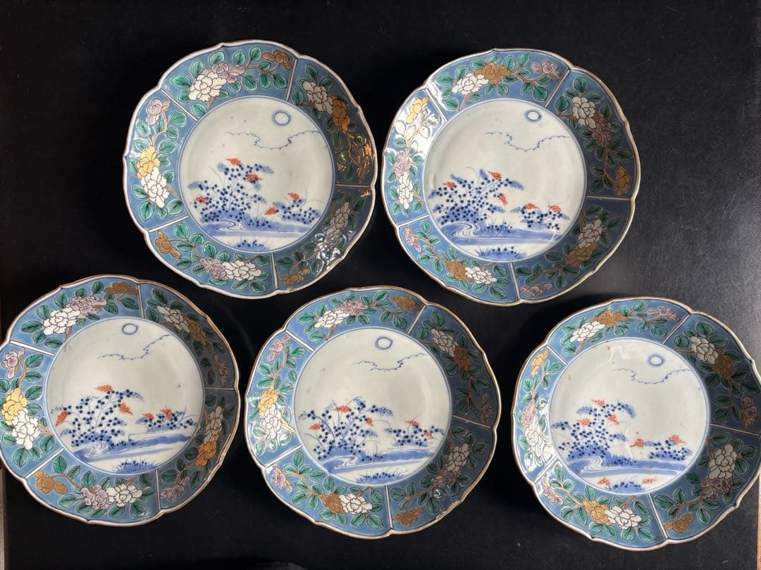 アンティークプレート　古伊万里　色絵付け　時代物 青と白の花柄皿5枚セット