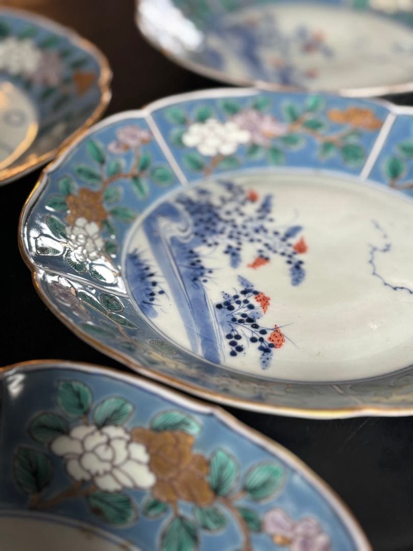 アンティークプレート　古伊万里　色絵付け　時代物 青と白の花柄皿5枚セット