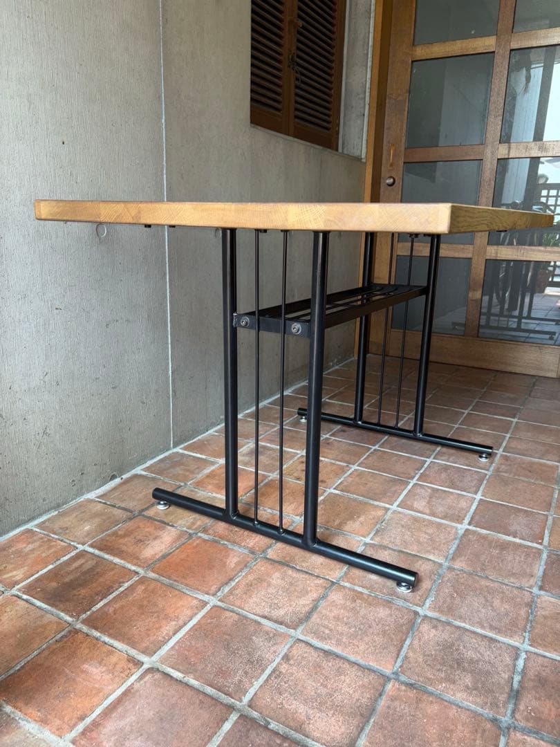 CRASH GATE GRIT TABLE グリット ダイニングテーブル