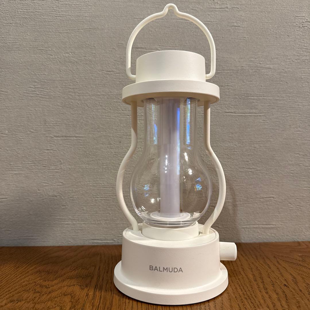 バルミューダThe Lantern ホワイトL02A-WH