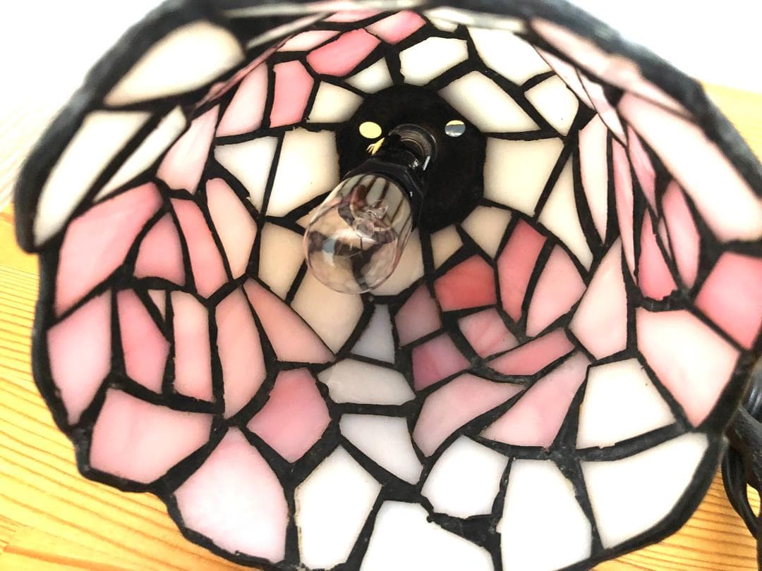 【アンティーク風】バラ柄 薔薇 ステンドグラス テーブルランプ ガレ風