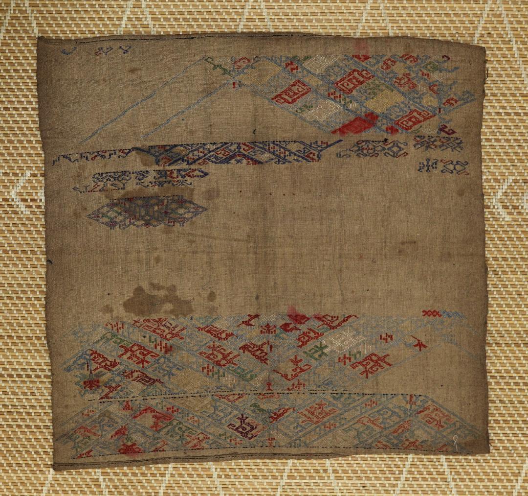 ミャオ族 刺繍工芸 母型 原本 図案見本 伝統手仕事 希少一点物 コレクション