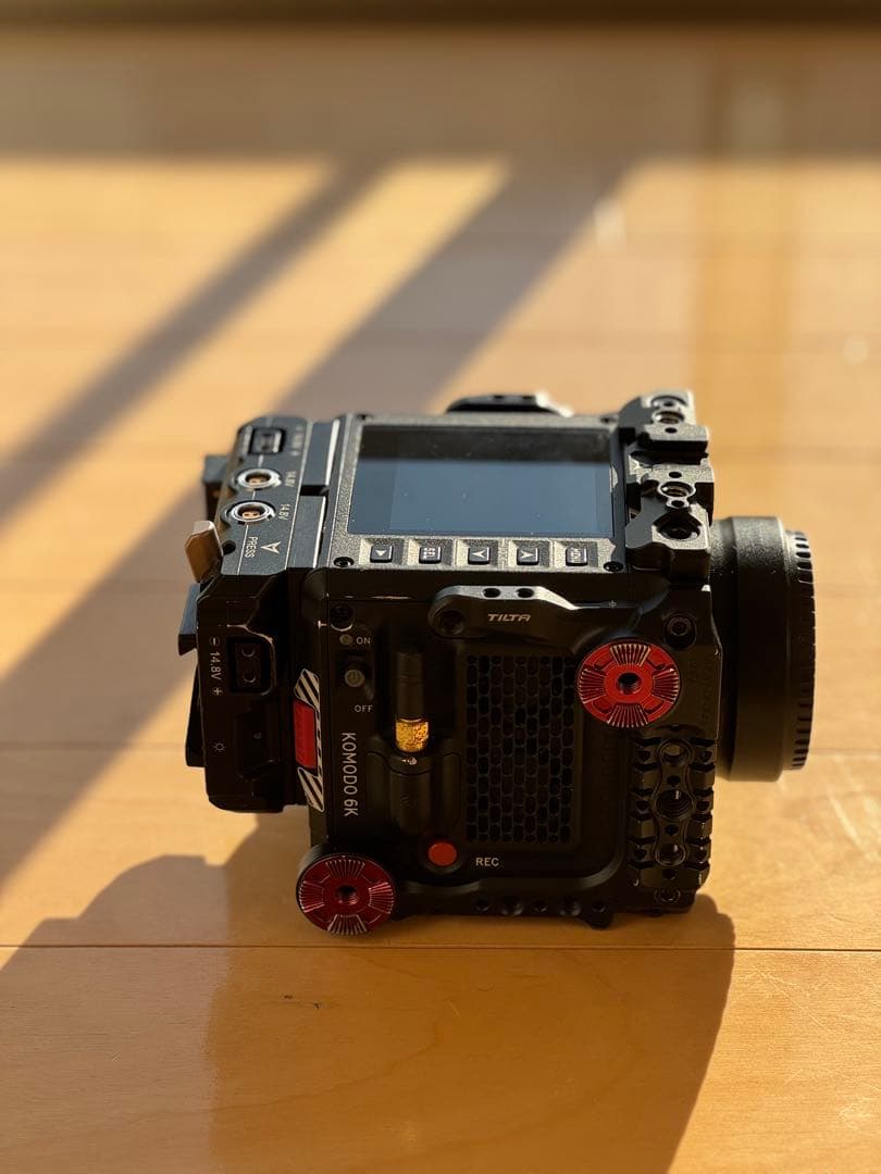 RED KOMODO 6K シネマカメラ 値下げ交渉可能！