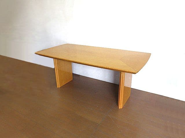 唐*草様 IDC大塚家具　 府中家具 バーズアイメープルダイニングテーブル