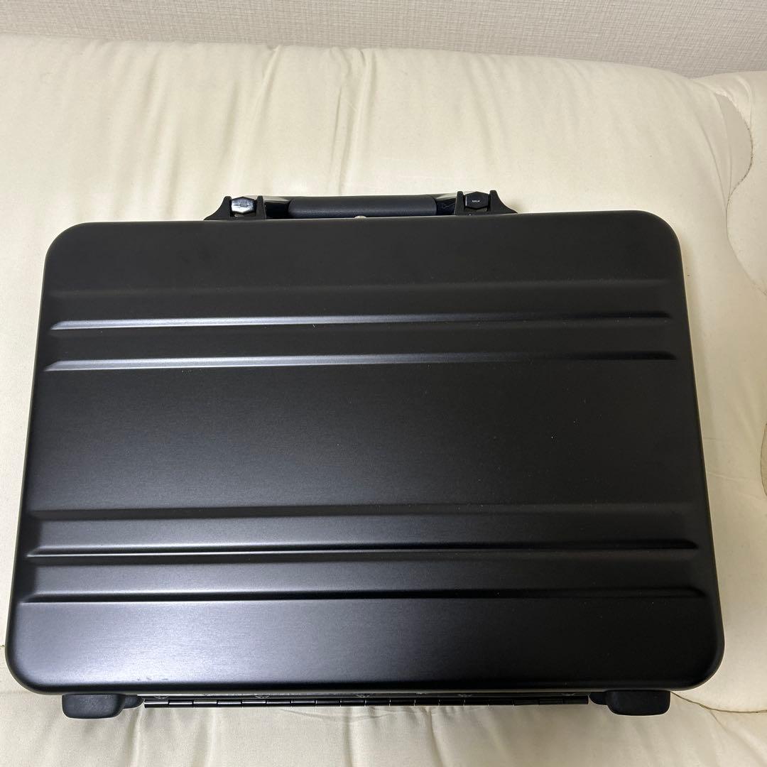 ゼロハリバートン ZERO HALLIBURTON アタッシュケース
