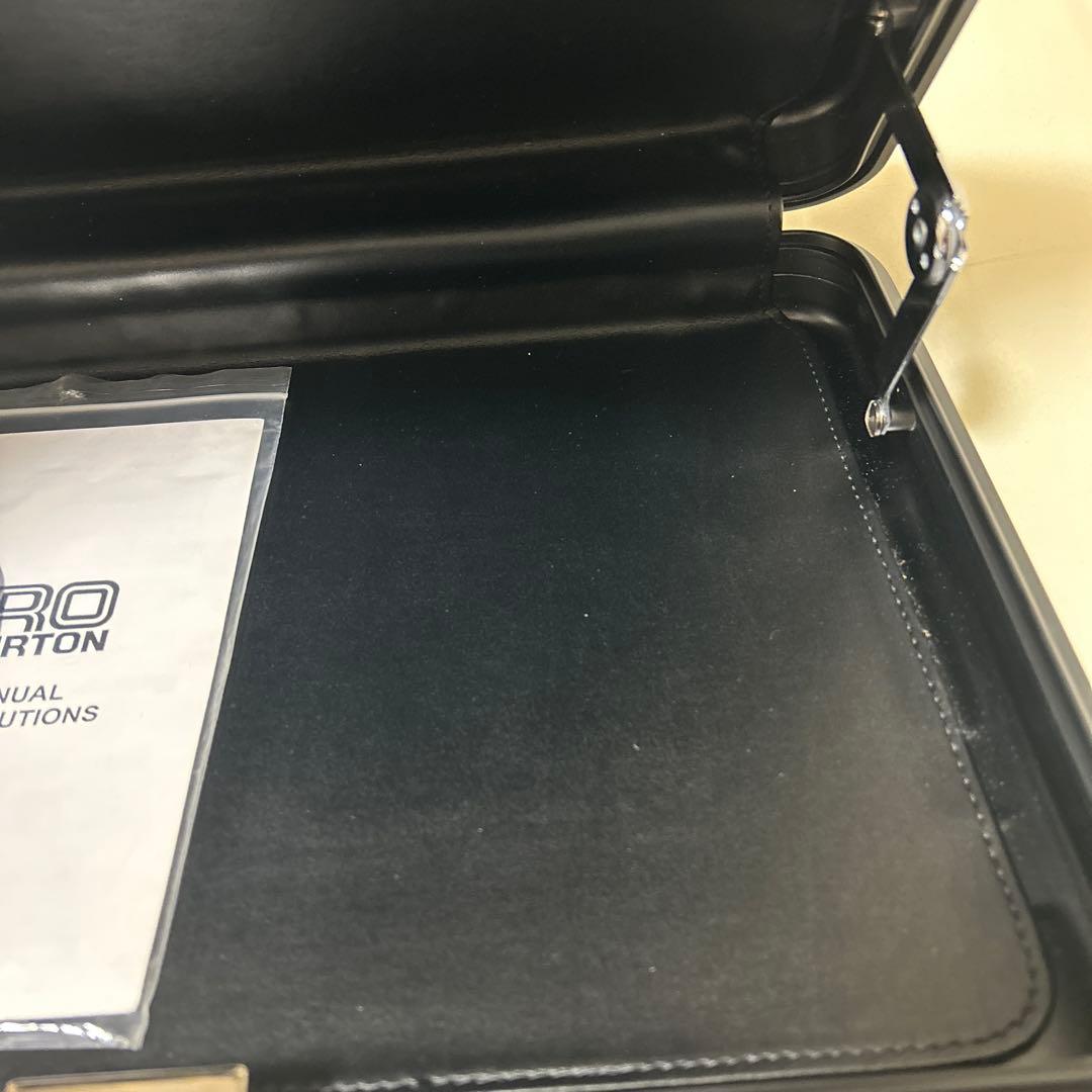 ゼロハリバートン ZERO HALLIBURTON アタッシュケース