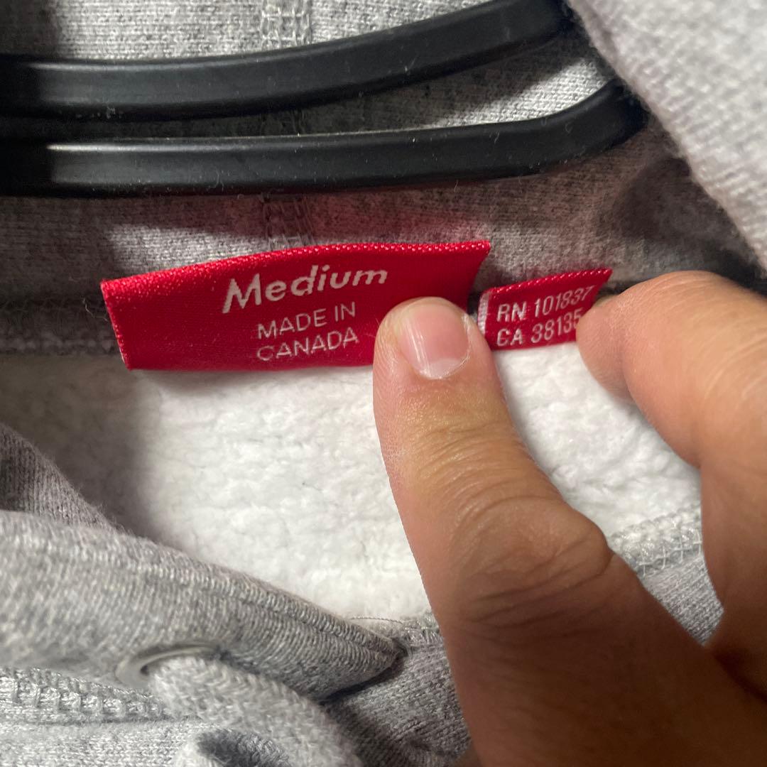 シュプリームsupreme アラビアロゴパーカー　グレーM