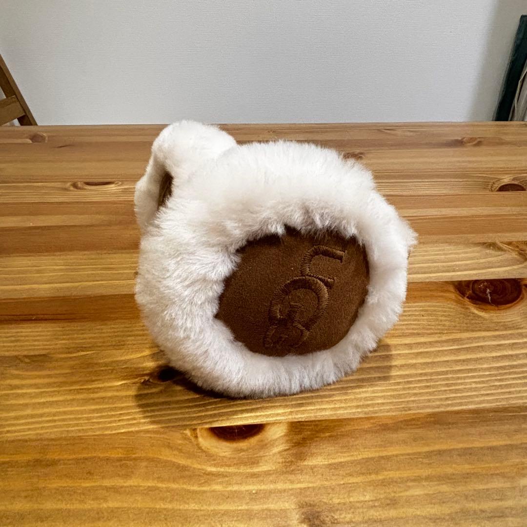 【タグ付】アグ シープスキン エンブロイダリー イヤーマフ チェスナット CHE