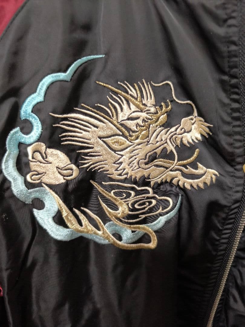 刺繍スカジャン 抜刀娘