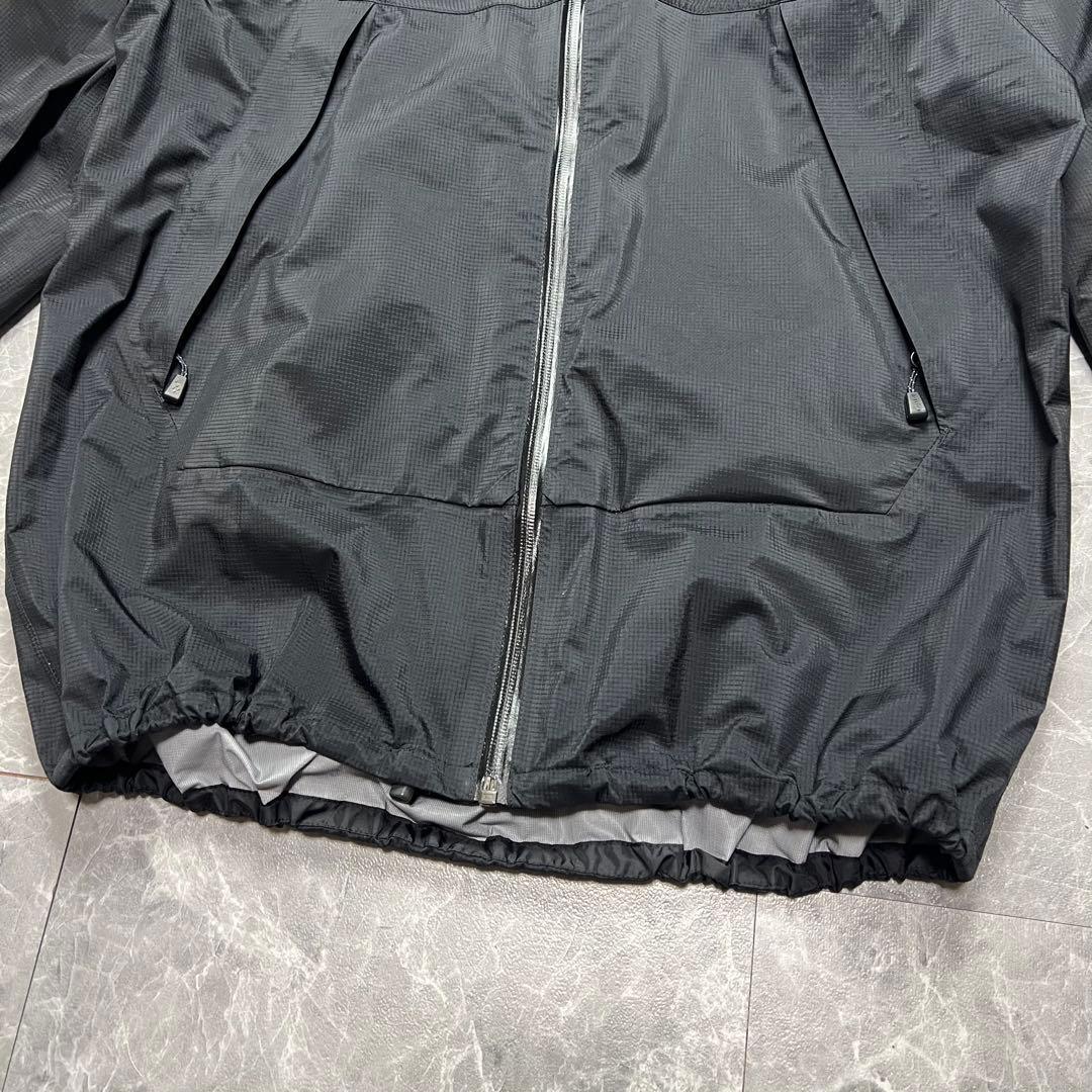 極美品　モンベル　マウンテンパーカー　フード　黒　M アウトドア　メンズ　登山