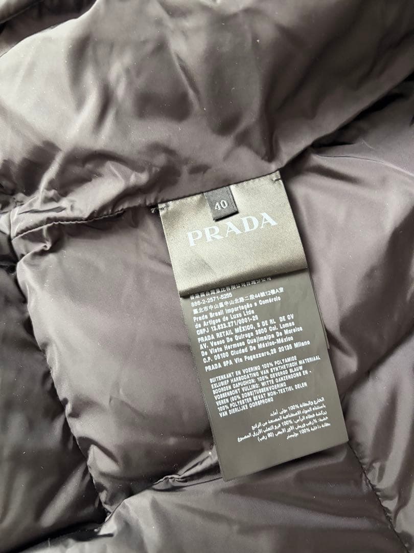 美品 プラダ ダウン コート ジャケット prada 40 黒