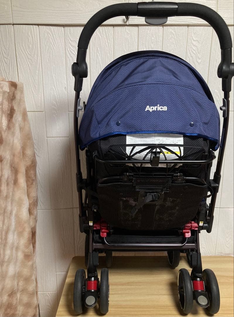 定価8万円 美品クリーニング済 アップリカ オプティア プレミアム ベビーカー