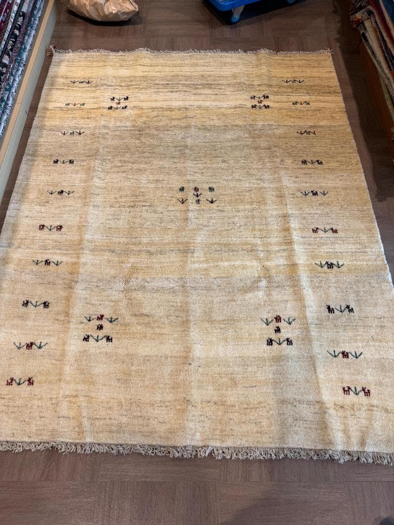 266x209cm 手織りペルシャギャッベ リビングラグ ナチュラル イラン