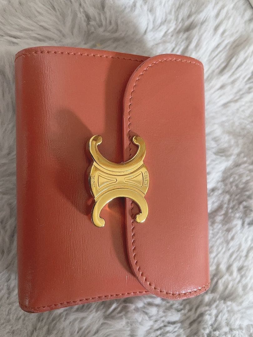 Racine　CELINE 三つ折りトリオンフ財布 テラコッタ色
