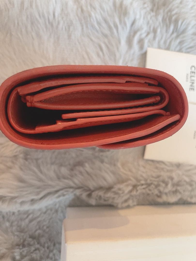 Racine　CELINE 三つ折りトリオンフ財布 テラコッタ色