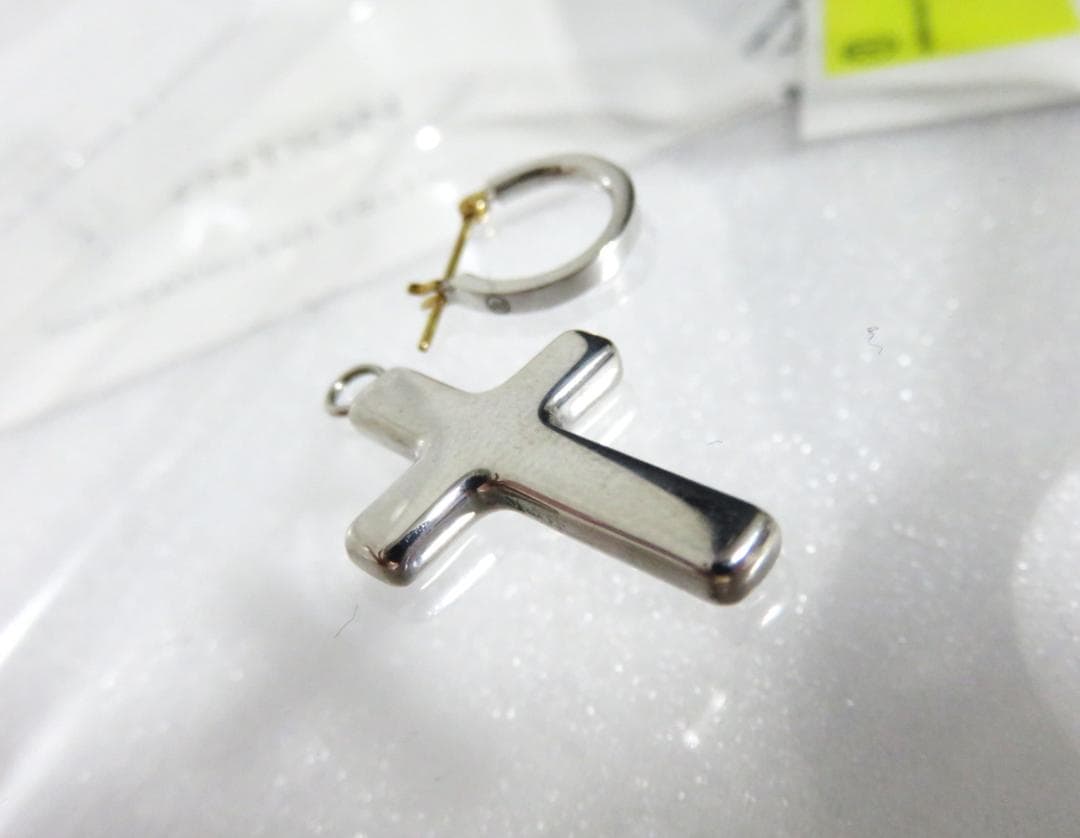 定価3.3万 新品 CAREERING CROSS シルバー 925 ピアス