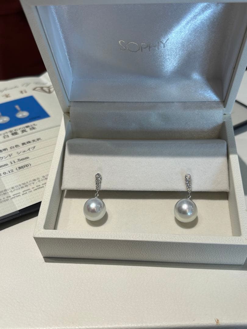 大粒 南洋白蝶真珠 ダイヤモンド ピアス k18WG 豪華！綺麗！迫力の美しさ✴︎