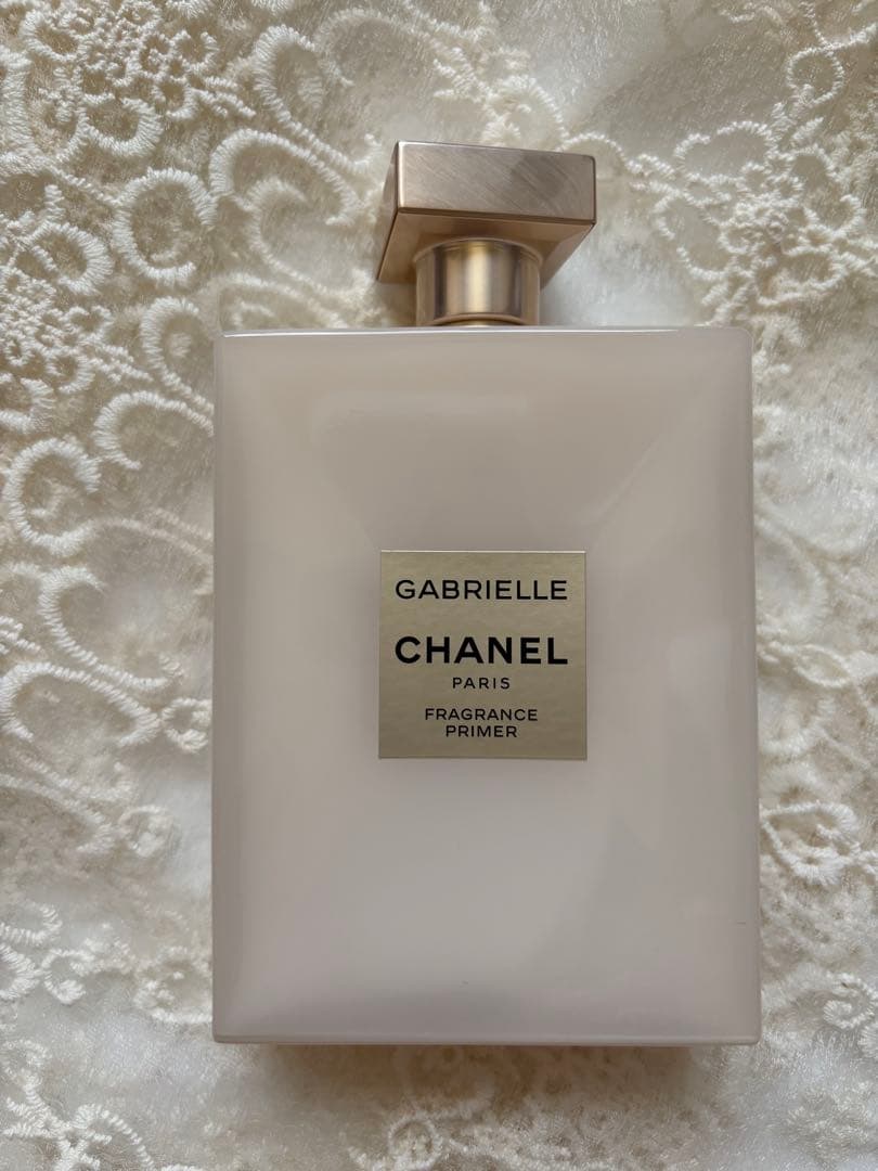 CHANEL フレグランスプライマー