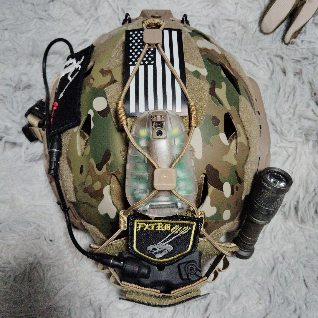 ops sfヘルメット個人装備 炭素繊維 forward