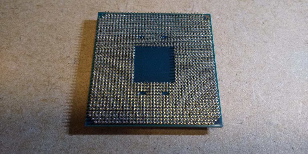 AMD Ryzen 5 3600 未使用クーラー　箱　正規品　中古　AM4