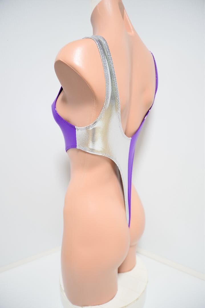 紫とシルバーのワンピース水着