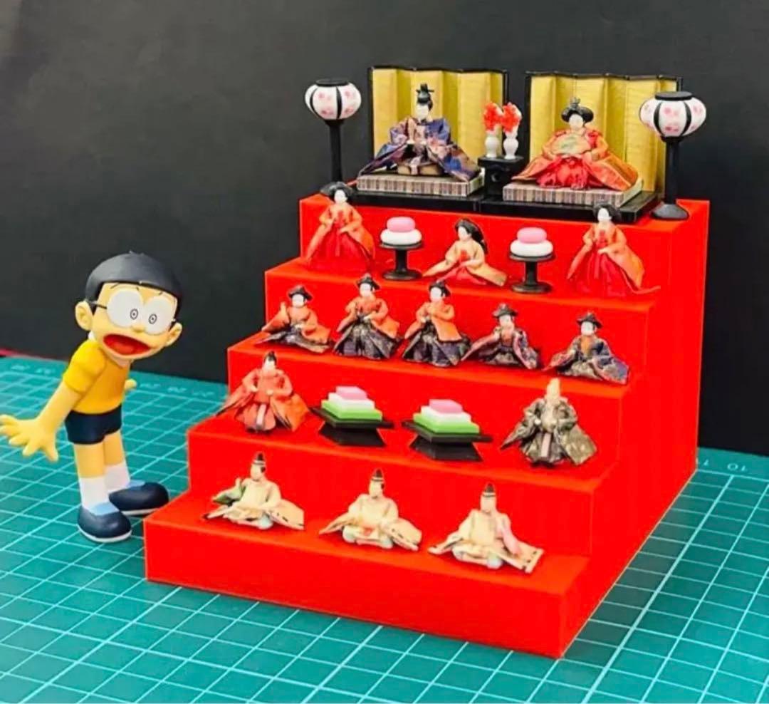 ミニチュア★ひな人形★フィギュア★ドールハウスに★リーメントに★1/64の雛人形